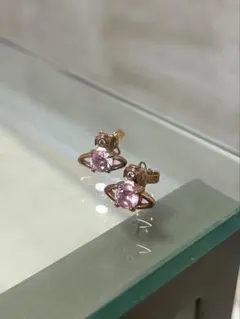 Vivienne Westwood ピアス　ゴールドピンクのサムネイル