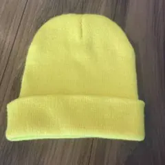 黄色　ニット帽
