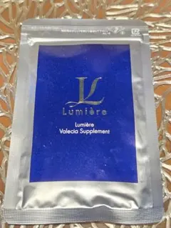 Lumiere Valecia Foundation 4個セット - メルカリ