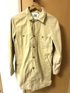Lee ベージュ ショップコート　Mのサムネイル