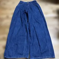 ダークブルー ワイドパンツ