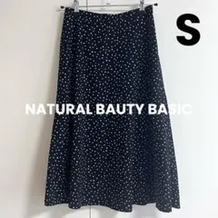 NATURAL BEAUTY BASIC ランダムドットプリントフレアスカートSのサムネイル