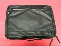 クラッチバック