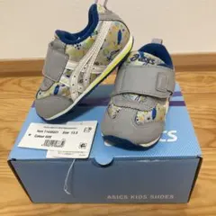 アシックス　ベビースニーカー　13.5cm 箱付き