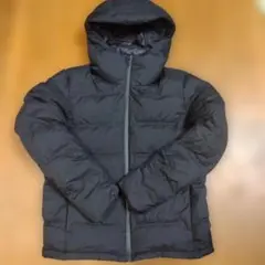 ユニクロ　シームレス　ダウンパーカー　ジャケット　メンズ