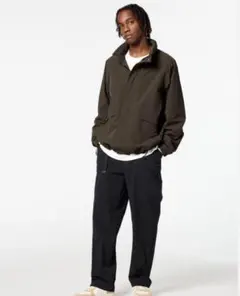 新品未使用　ユニクロ ウィンドプルーフスタンドブルゾンM ダークブラウン