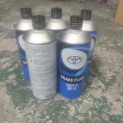 トヨタ ブレーキフルード DOT 3 500ml　１０本のサムネイル