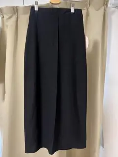 《新品》しまむら　ロングスカート　低身長サイズ　ブラックのサムネイル
