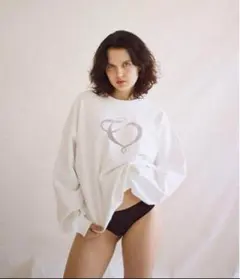 【新品未使用タグ付】the Virgins スウェット黒/ビジューロゴ the virgins（レディースジャージ、スウェット） | ファッション