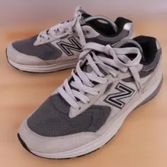 New Balance 880 グレースニーカー US9/27.0cm a293