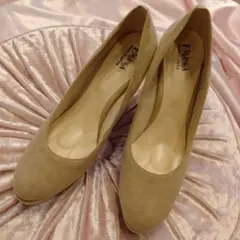 新品、未使用★エスペランサ、ベージュ スエード調 ハイヒール 25.5cm