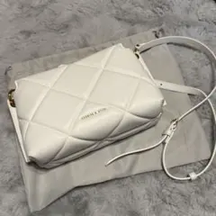 CHARLES & KEITH キルティングバッグ