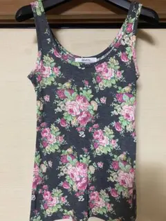 当時物 AZUL by moussy 花柄 タンクトップ ノースリーブのサムネイル