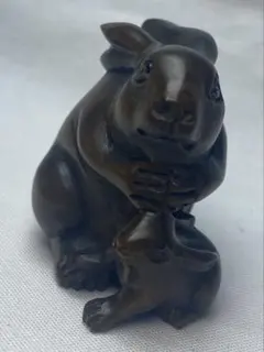 世界の民芸　在銘　ロシア　ウラル石彫　クマとハリネズミ　石像　熊　彫刻　オブジェ 世界の民芸 在銘 ロシア ウラル石彫 クマとハリネズミ 石像 熊 彫刻