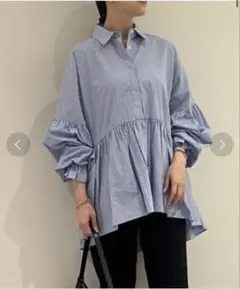 Mila Owen シャツ衿ギャザーチュニックブラウス