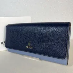 新品未使用　フルラ　フラップ　長財布　カメリア　くすみブルー　ネイビー