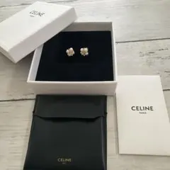 CELINE トリオンフ パール ピアスのサムネイル