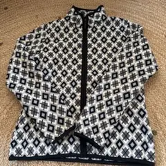 UNIQLO 幾何学模様 フリースジャケット Sサイズ
