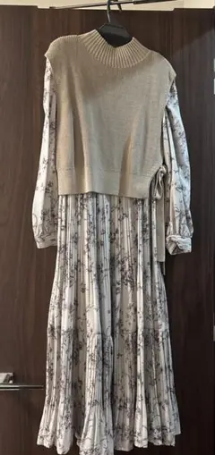 新品未使用　SNIDEL ベスト付きワンピース3way