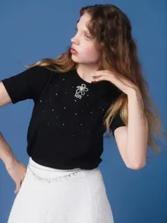 FURFUR（ファーファー）ラインストーンロゴ刺繍Tシャツ　ブラックのサムネイル