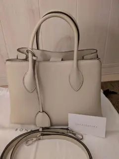 BONAVENTURA ミアトートアイボリー シュリンクレザー バッグ