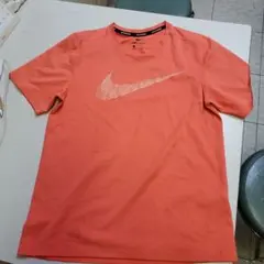 Nike DRI-FIT Tシャツ S