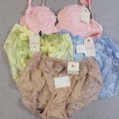 【新品】Wacoal ブラジャー B75＆ショーツM セット 4枚 まとめ売り