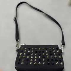 スタッズ付きブラックショルダーバッグミニ
