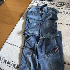 Item thumbnail for item c210b7a7-3d48-4254-86a6-3a64ff3c7edb