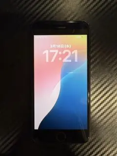 Apple iPhone SE (第3世代) ミッドナイト / 128GB