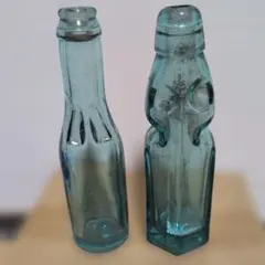 戦前ラムネ瓶【ハの字】ガラス瓶 レトロ瓶 花瓶 薬瓶 アンティーク瓶 