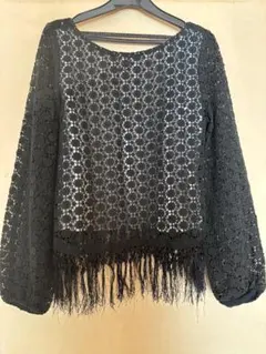 ブラックレースフリンジ　カットソー