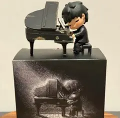 Popmart Hirono The Pianist Figure 正規品