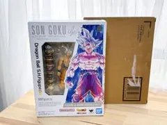 shフィギュアアーツ 孫悟空 身勝手の極意 とよたろうエディション　輸送箱未開封 Amazon.co.jp: S.H.Figuarts 孫悟空 身勝手の極意 とよたろう Edition