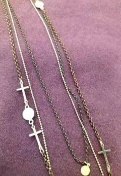 ☆3連 ネックレス アンティーク 十字架 ユニセックス
