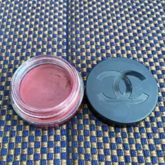 CHANEL N°1 ドゥ シャネル リップ & チークバーム　6ベリーブースト