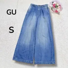 【GUジーユー】ライトデニム　タックワイドデニムパンツ　大人カジュアル　ブルーS