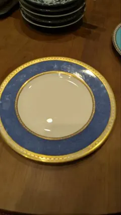 Item thumbnail for item cebfed88-35fd-4bb1-b6d1-4c7ab8267bba