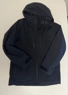 ユニクロ　ハイブリッドダウンパーカー　3Dカット　Sサイズ