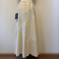 エイココンドウ　アイボリー　スカート　未使用のサムネイル