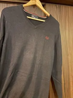 FRED PERRY ネイビー Vネックセーター M