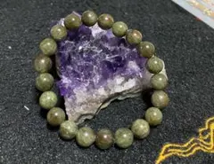 グリーンルチルのブレスレット