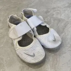 Nike エアリフト　キッズ　メッシュ キッズシューズ ホワイト　20cm