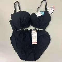 しまむら　ブラック ブラジャーショーツセット D80 L