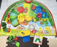 はらぺこあおむし　ベビージム、おまけ２点、スタイのセット