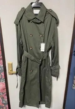 仮面ライダーヴァレン辛木田絆斗着用衣装カーキトレンチコート(欠品