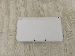 ポケモンソフト付【美品】New Nintendo 3DS LL ホワイト