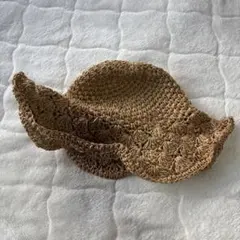 ベージュ 麦わら帽子