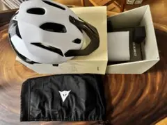 新品Dainese ハーフシェルMTBヘルメット LENEA03 S/Mサイズ