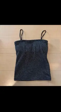 新品タグ付　ラメフライスカップ付Wストラップキャミソール ブラックのサムネイル